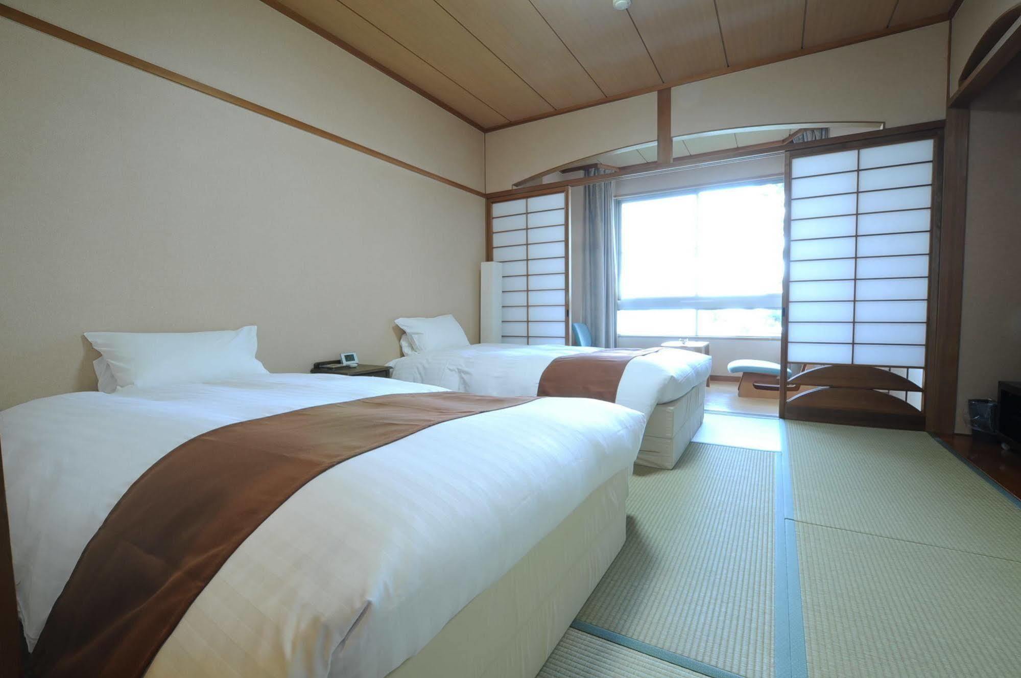 ควอพาร์ค สึดะ Hotel Sanuki  ภายนอก รูปภาพ